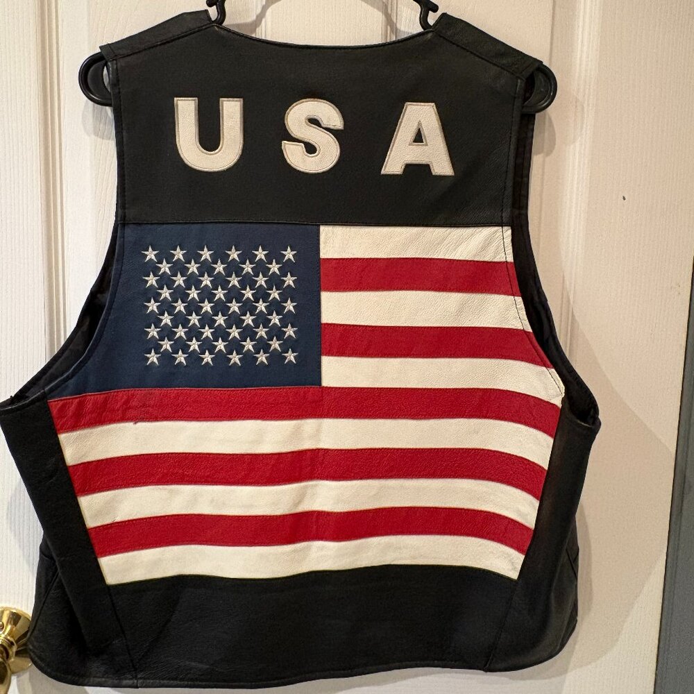 MENS LEATHER VEST